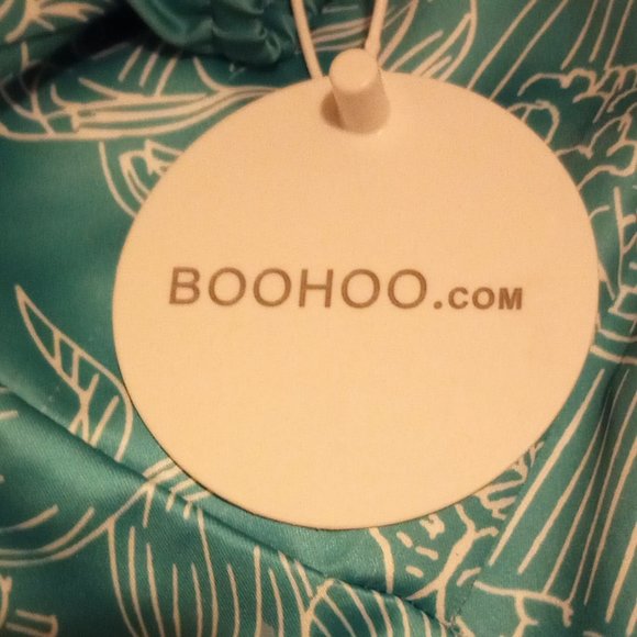 REDUCED NWT Brand new Ruched Boo Hoo Midi Bodycoon Dress  Size L-12-14 - Picture 5 of 6